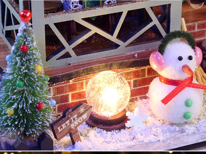 Christmas Night Warm House Music Box